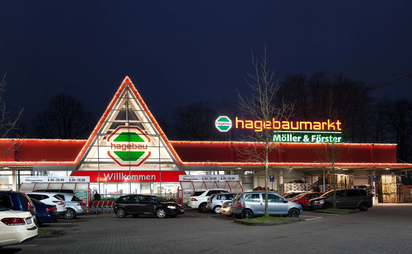 Weihnachtsdeko für Geschäfte mit Hagebaumarkt in Hamburg