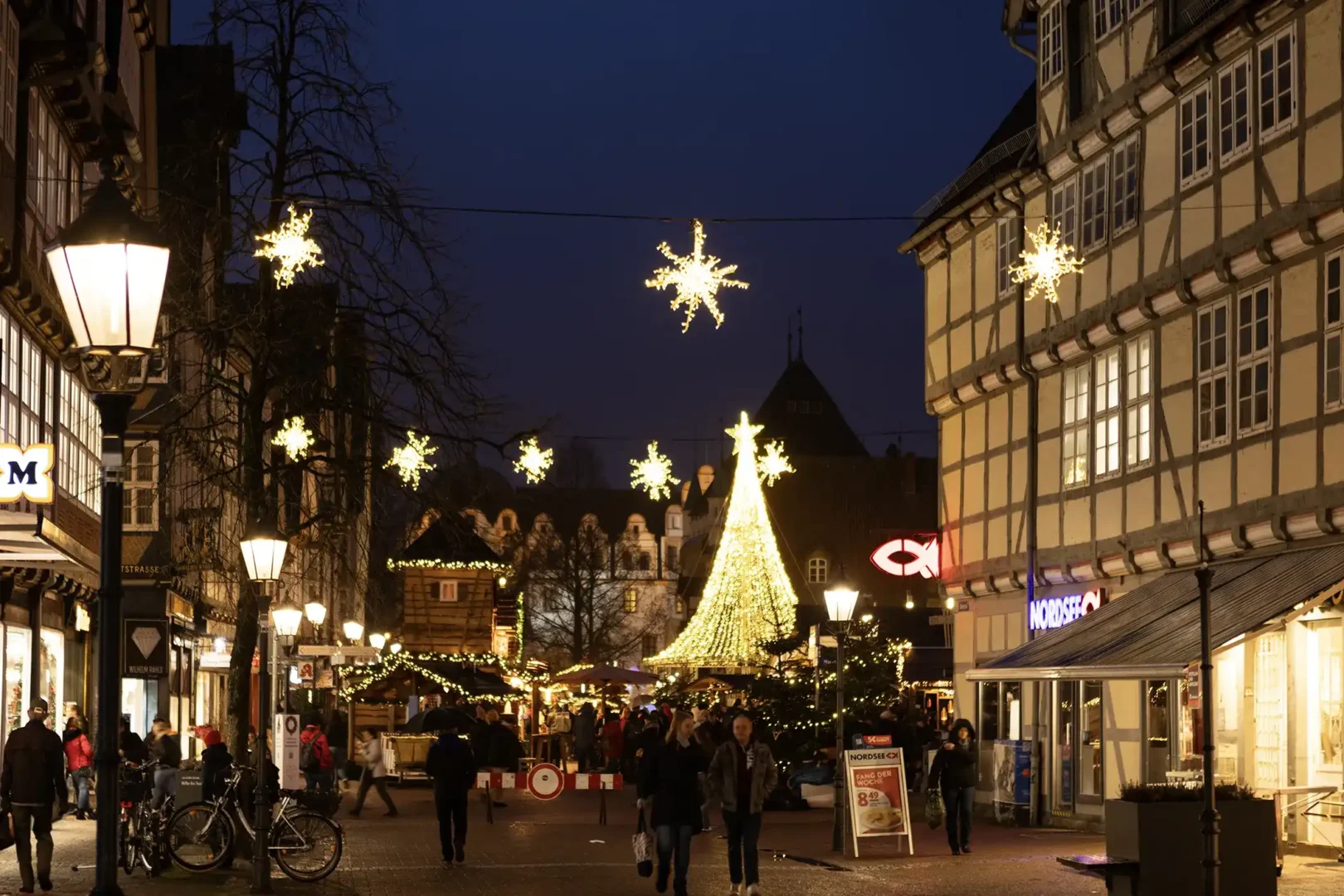 weihnachtsbeleuchtung für städte