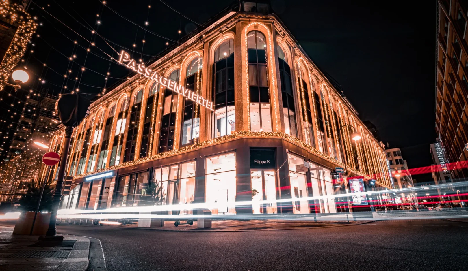 Weihnachtsbeleuchtung Einkaufszentrum Kaufmannshaus in Hamburg