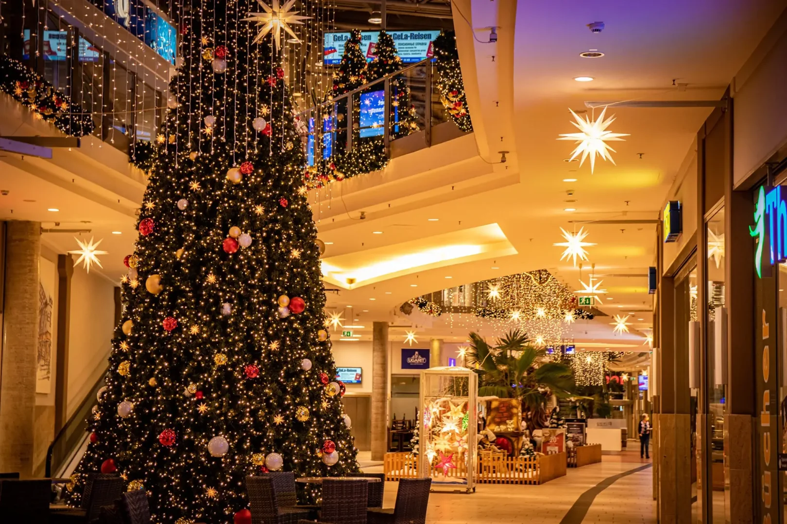 Weihnachtsbeleuchtung für Stadt Bremen Berliner Freiheit Passage von Die Schmücker
