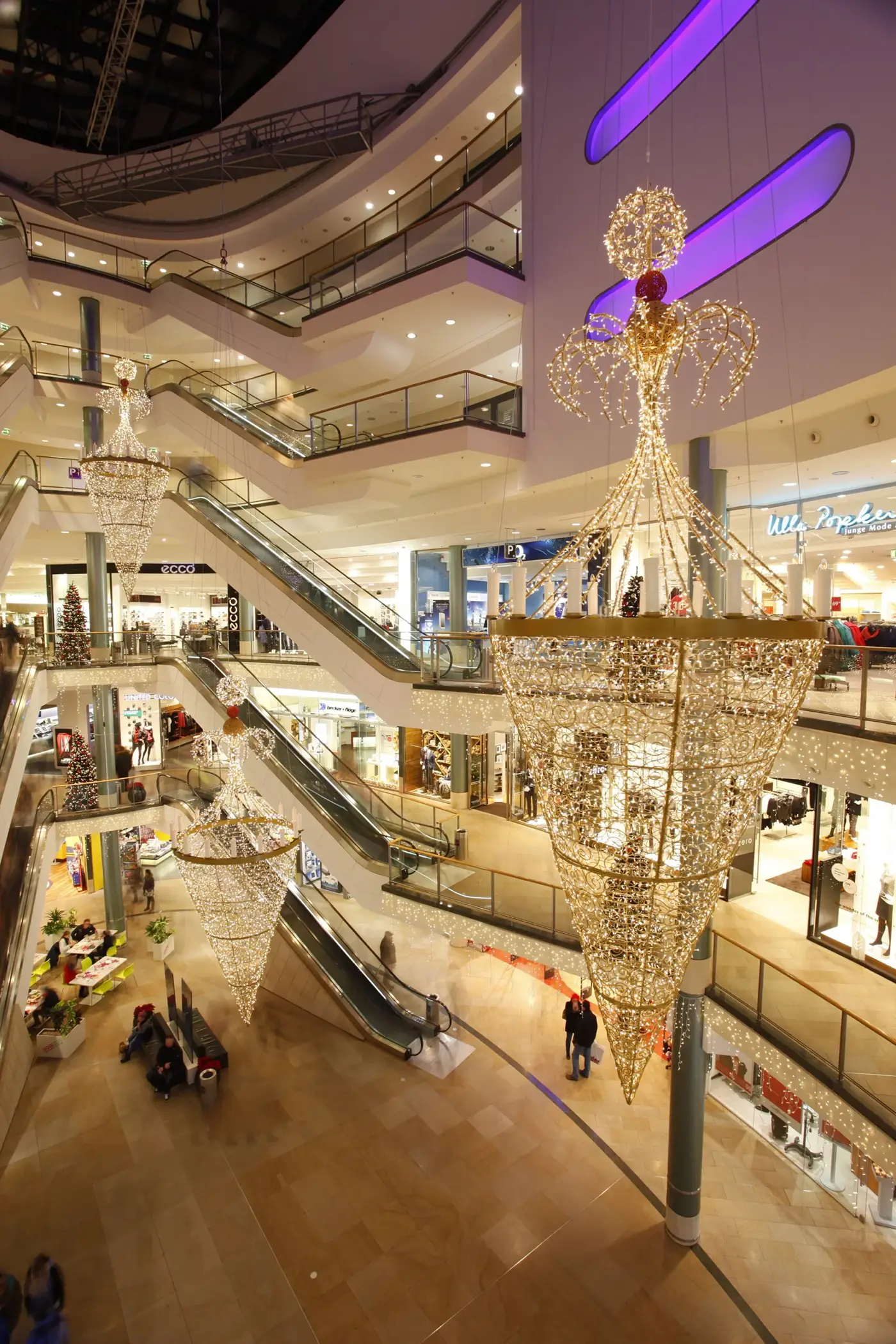 Weihnachtsbeleuchtung Einkaufscenter schloss arkaden in Braunschweig