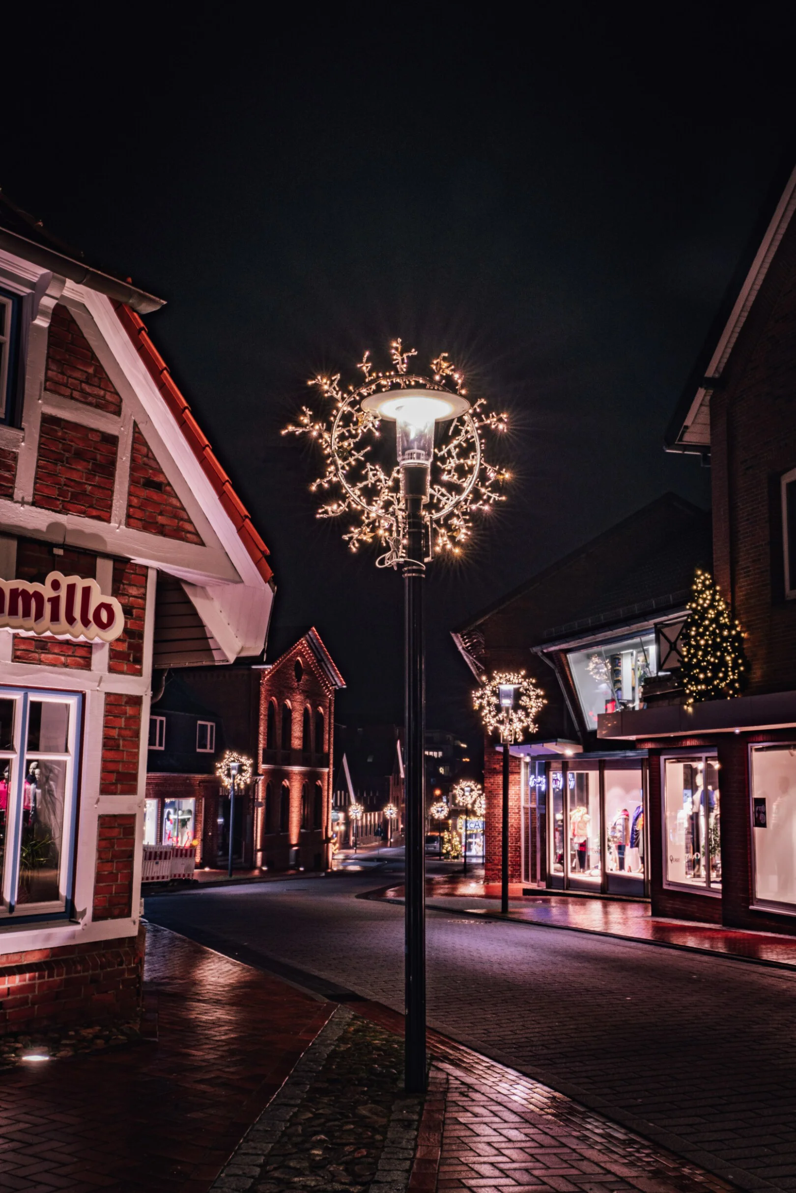 Weihnachts-Straßenbeleuchtung in Harsefeld