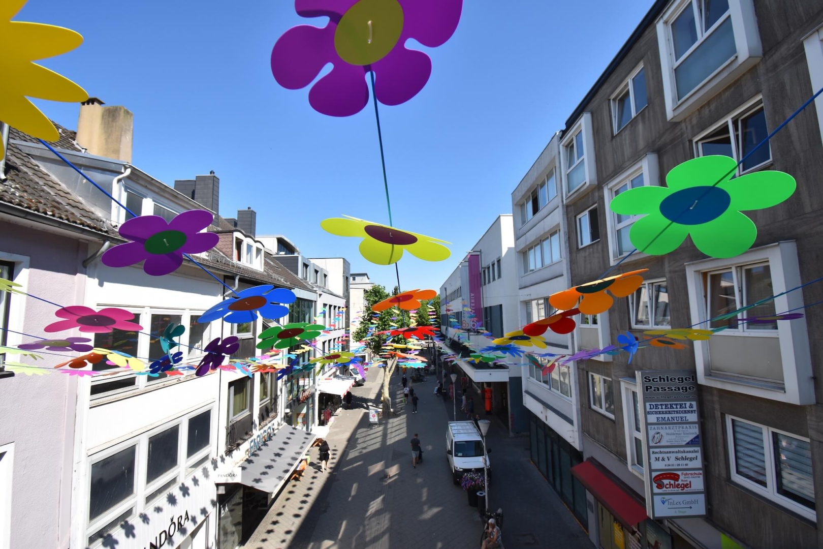 Sommerdekoration Düren Innenstadt 2025